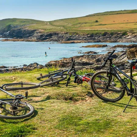 Atlantic Breeze Saint Merryn